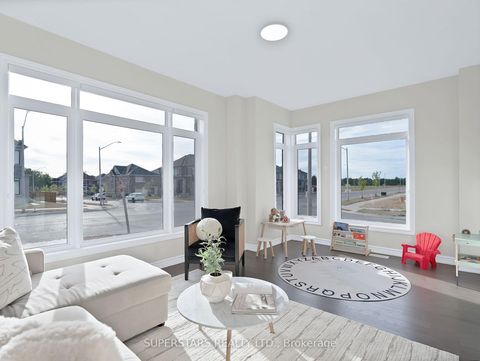 Photo 7 at 142 Terry Fox Drive, Rural Barrie Southeast, Barrie
