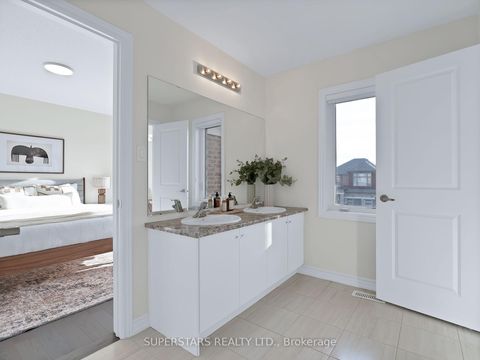 Photo 24 at 142 Terry Fox Drive, Rural Barrie Southeast, Barrie