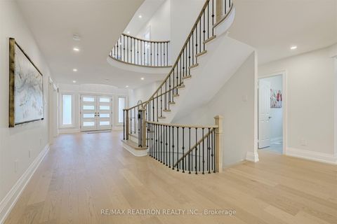 Photo 5 at 622 Lyman Boulevard, Wyndham, Newmarket