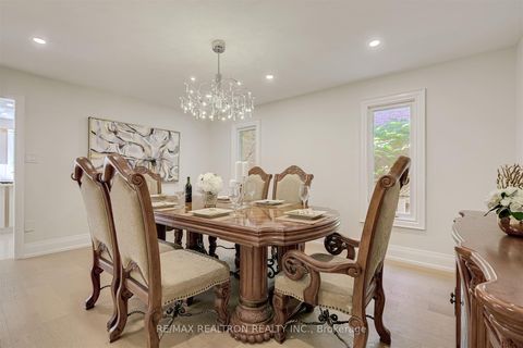 Photo 8 at 622 Lyman Boulevard, Wyndham, Newmarket