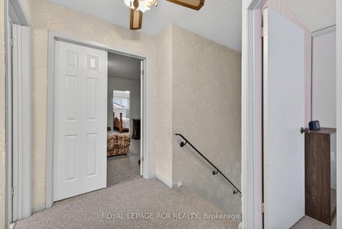 Photo 19 at 856 Magnolia Avenue, Leslie Valley, Newmarket