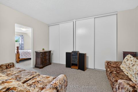 Photo 28 at 856 Magnolia Avenue, Leslie Valley, Newmarket