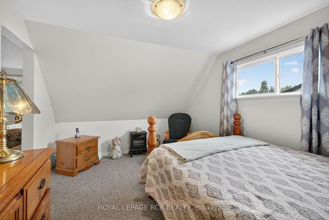 Photo 31 at 856 Magnolia Avenue, Leslie Valley, Newmarket