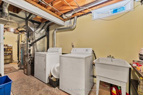 Photo 36 at 856 Magnolia Avenue, Leslie Valley, Newmarket