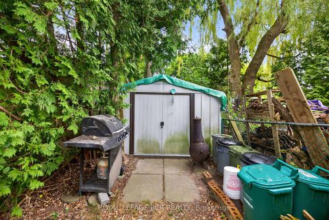 Photo 44 at 856 Magnolia Avenue, Leslie Valley, Newmarket