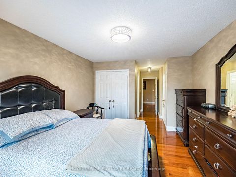 Photo 12 at 69 New Seabury Drive, Glen Shields, Vaughan