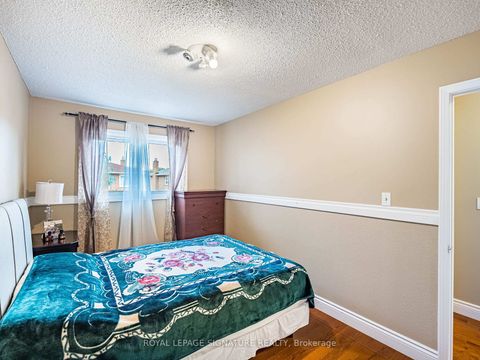 Photo 15 at 69 New Seabury Drive, Glen Shields, Vaughan