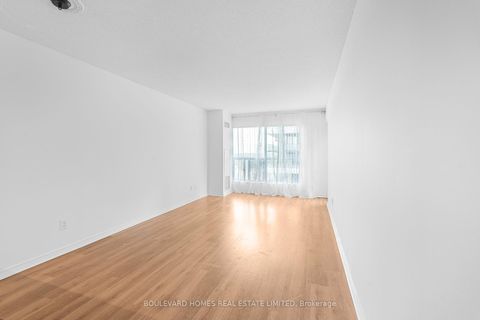 Photo 8 at PH09 - 185 Oneida Crescent, Langstaff, Richmond Hill