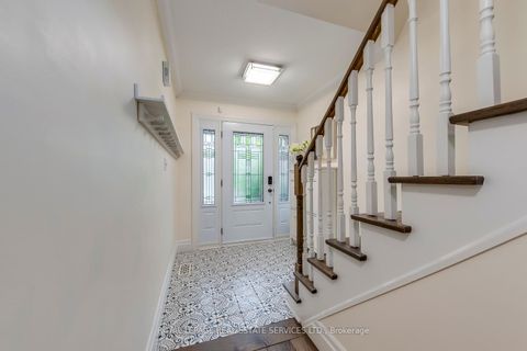 Photo 4 at 2101 Shady Glen Road, WM Westmount, Oakville