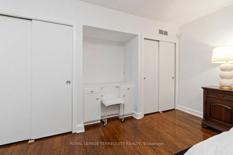Photo 17 at 416 The Kingsway, Rosethorn, Toronto
