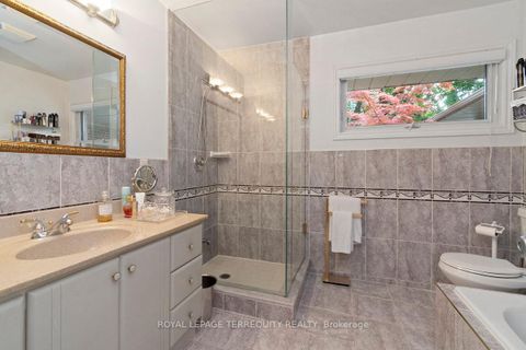 Photo 18 at 416 The Kingsway, Rosethorn, Toronto