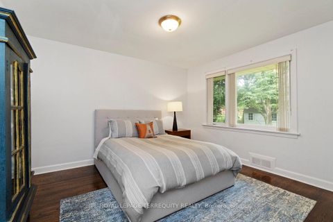 Photo 20 at 416 The Kingsway, Rosethorn, Toronto