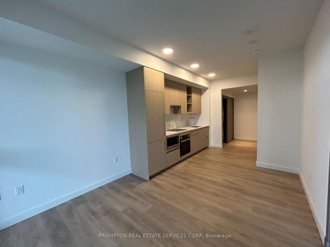 Photo 3 at 1615 - 27 McMahon Drive, Bayview Village, Toronto