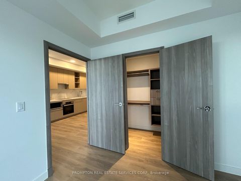 Photo 5 at 1615 - 27 McMahon Drive, Bayview Village, Toronto