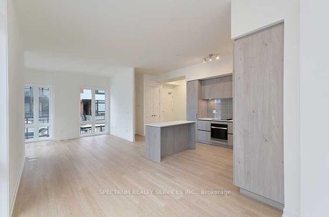 Photo 9 at 1001 - 14 David Eyer Road, Rural Richmond Hill, Richmond Hill Photo 9 at 1001 - 14 David Eyer Road, Rural Richmond Hill, Richmond Hill