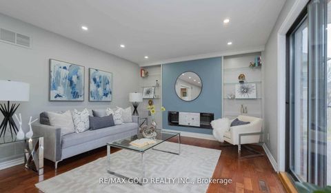 Photo 24 at 20 Garden Avenue, South Richvale, Richmond Hill