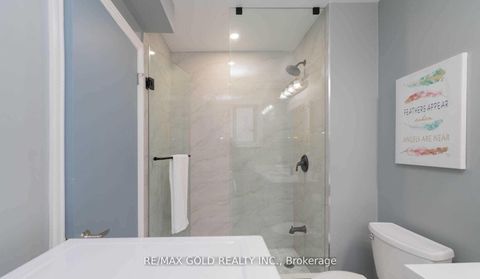 Photo 27 at 20 Garden Avenue, South Richvale, Richmond Hill