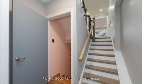 Photo 28 at 20 Garden Avenue, South Richvale, Richmond Hill