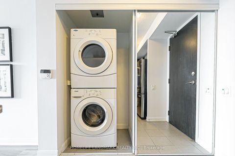 Photo 27 at 1615 - 17 Anndale Drive, Willowdale East, Toronto