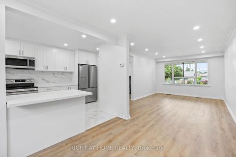 Photo 6 at 53 Lawnside Drive, Rustic, Toronto