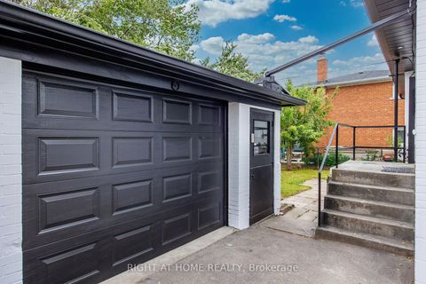 Photo 35 at 53 Lawnside Drive, Rustic, Toronto