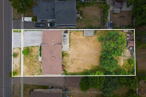 Photo 5 at 147 Poplar Road, West Hill, Toronto