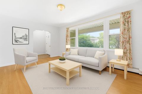 Photo 6 at 147 Poplar Road, West Hill, Toronto
