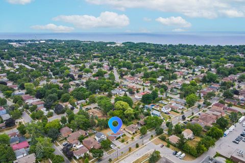 Photo 27 at 147 Poplar Road, West Hill, Toronto