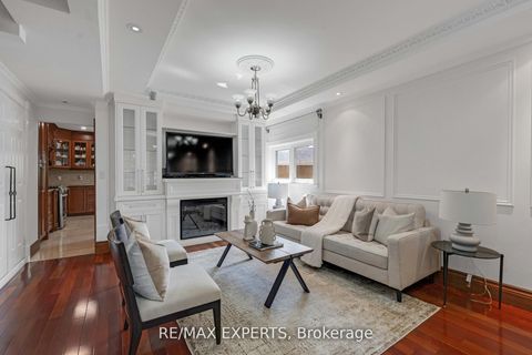Photo 2 at 19 Kenora Crescent, Eglinton West, Toronto