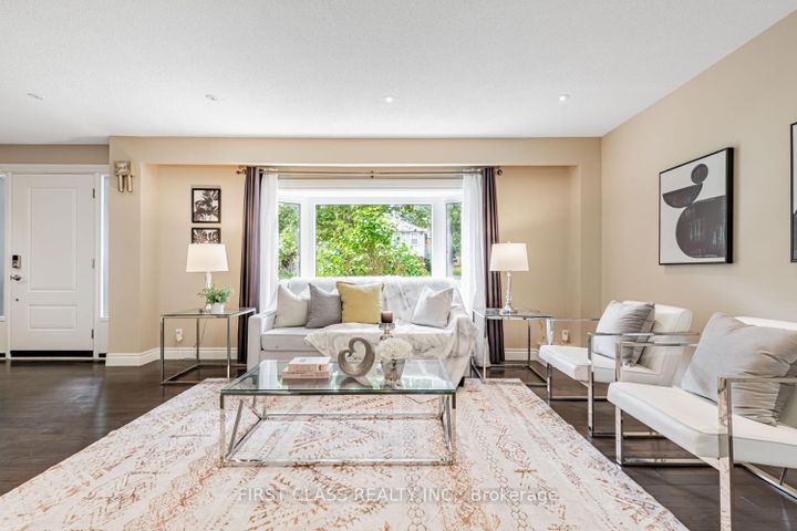 Photo 5 at 97 Bridlewood Boulevard, Sullivan, Toronto