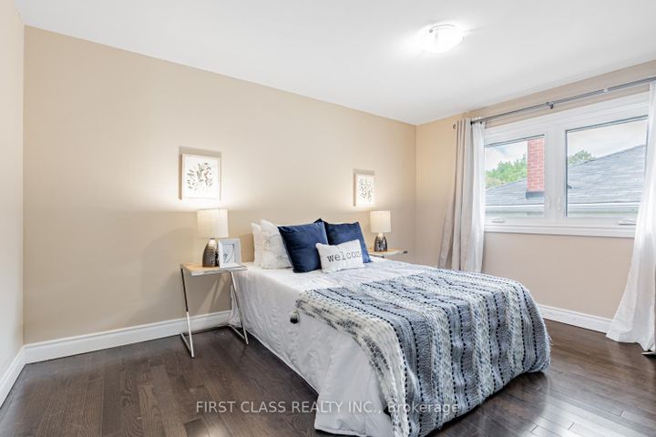 Photo 21 at 97 Bridlewood Boulevard, Sullivan, Toronto