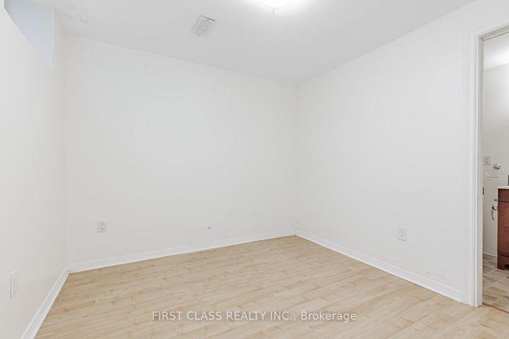 Photo 25 at 97 Bridlewood Boulevard, Sullivan, Toronto