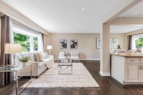Photo 4 at 97 Bridlewood Boulevard, Sullivan, Toronto