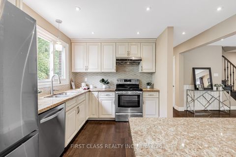 Photo 10 at 97 Bridlewood Boulevard, Sullivan, Toronto