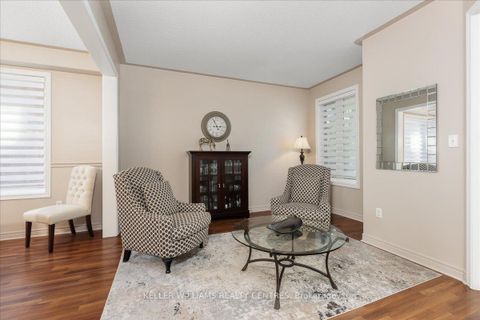 Photo 9 at 47 Ames Crescent, Bayview Northeast, Aurora