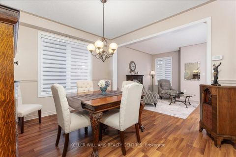Photo 11 at 47 Ames Crescent, Bayview Northeast, Aurora