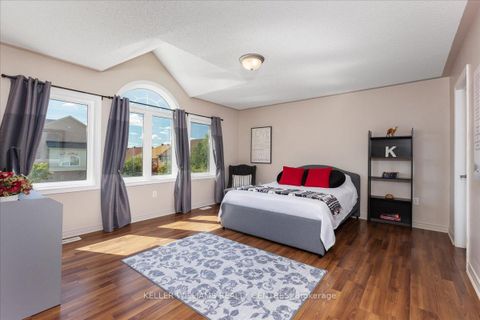Photo 27 at 47 Ames Crescent, Bayview Northeast, Aurora