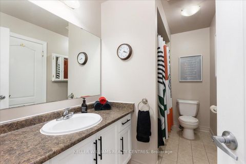 Photo 28 at 47 Ames Crescent, Bayview Northeast, Aurora
