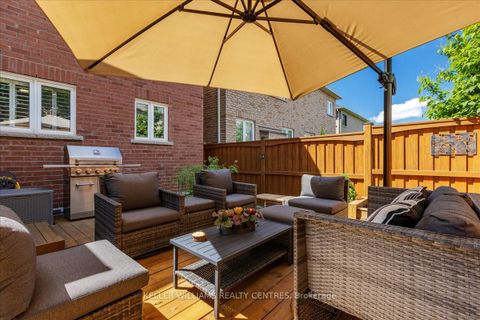 Photo 40 at 47 Ames Crescent, Bayview Northeast, Aurora