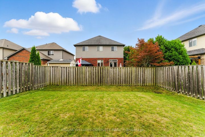 Photo 33 at 100 Fall Fair Way, Binbrook, Hamilton