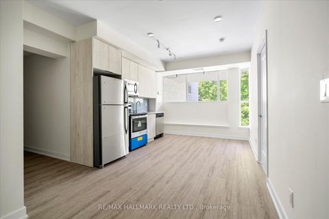 Photo 9 at 117 - 1350 Kingston Road, Cliffside, Toronto