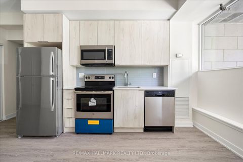 Photo 12 at 117 - 1350 Kingston Road, Cliffside, Toronto