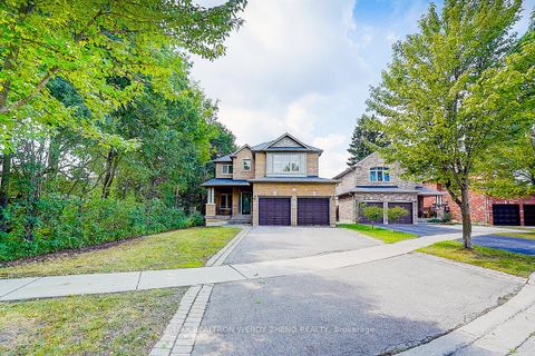 Photo 1 at 123 Stave Crescent, Westbrook, Richmond Hill