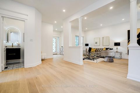 Photo 4 at 123 Stave Crescent, Westbrook, Richmond Hill