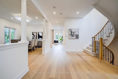 Photo 5 at 123 Stave Crescent, Westbrook, Richmond Hill