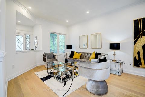 Photo 7 at 123 Stave Crescent, Westbrook, Richmond Hill