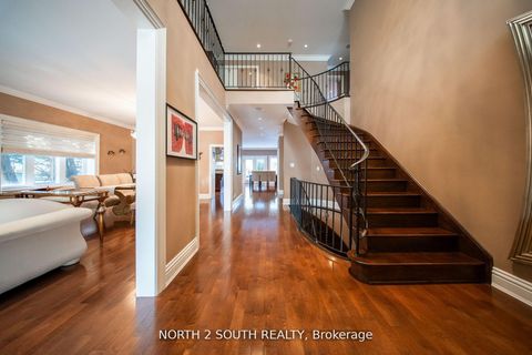 Photo 4 at 339 Burnhamthorpe Road, City Centre West, Toronto