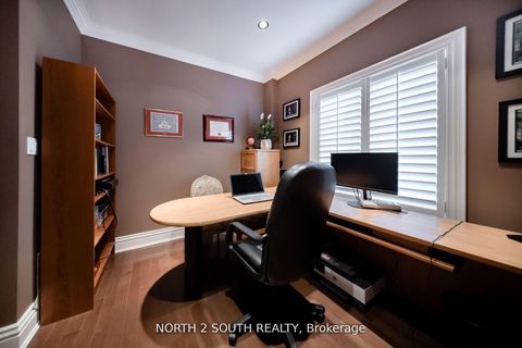 Photo 13 at 339 Burnhamthorpe Road, City Centre West, Toronto