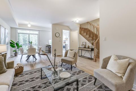 Photo 13 at 110 Thule Street, Vellore Village, Vaughan