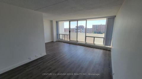 Photo 5 at 1005 - 2 Glamorgan Avenue, Dorset Park, Toronto